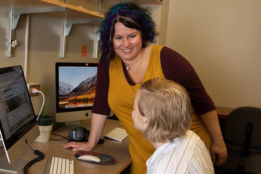 Nicole Rosen works in her linguistics lab with a student.Nicole Rosen, Chair in Language Interactions works in her linguistics lab with a student.