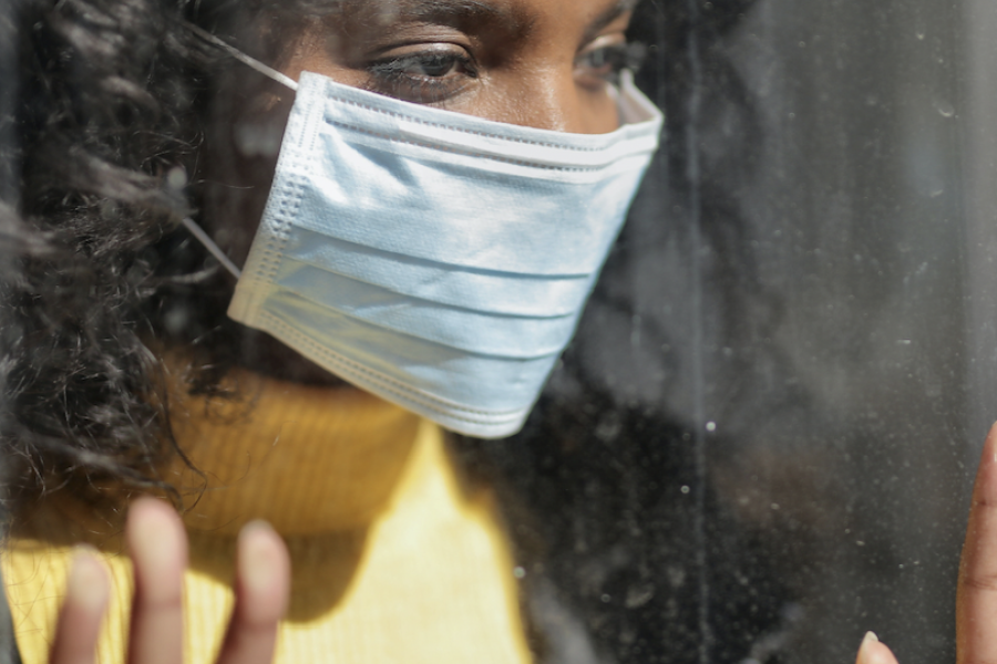 Women wearing a mask during pandemic