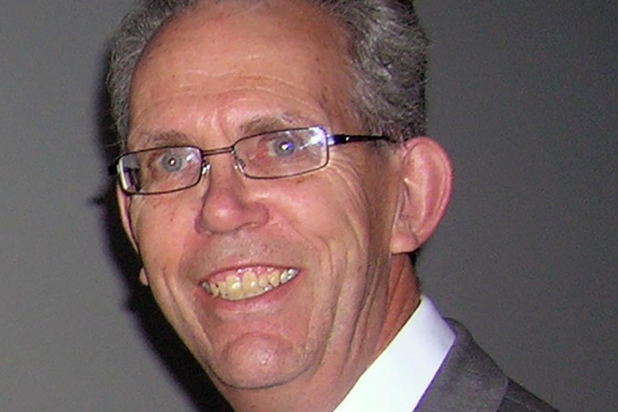 Dr. Neil Holliday