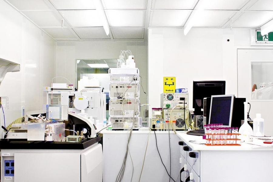 HPLC-ICP/ESI-MS (Simultaneous Atomic and Molecular MS)