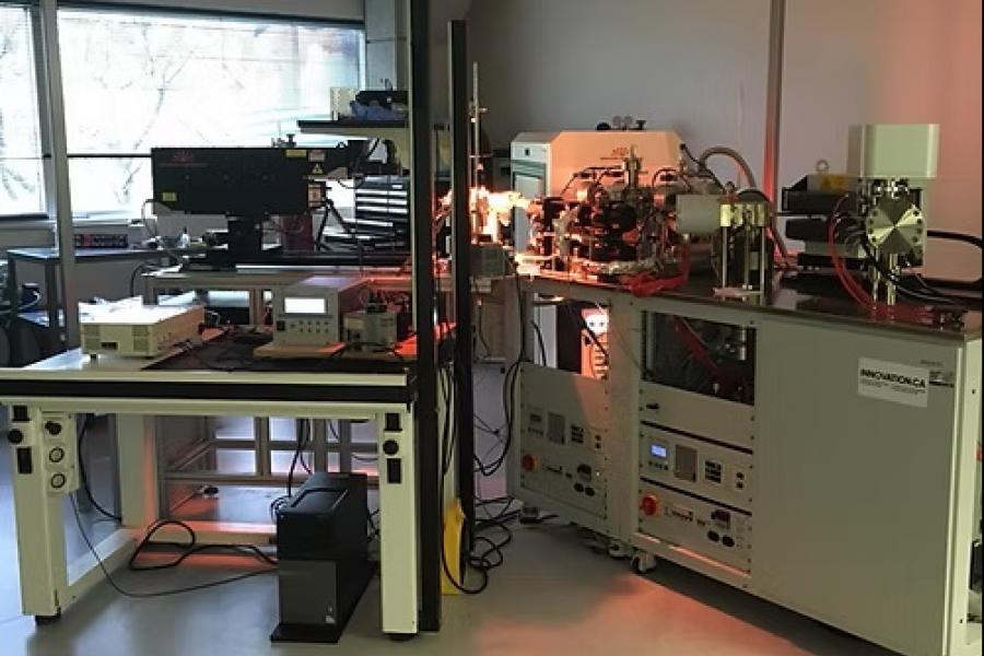 a picture of an instrument at the argon argon lab at the u of m