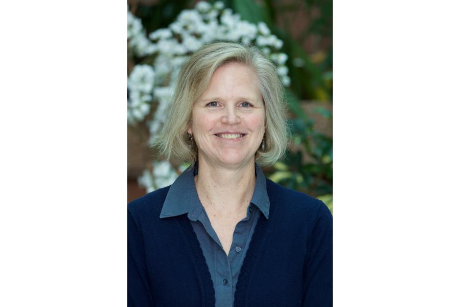 portrait of leanne leclair