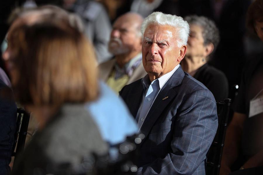 Time capsule homecoming George Chapman