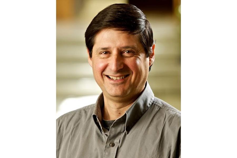 Dr. Javier Mignone.