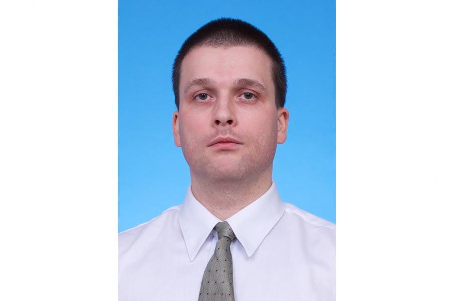 Dr Ted-Lakowski,-associate-professor-of-pharmacy