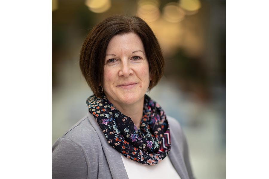 portrait of Joanne Parsons