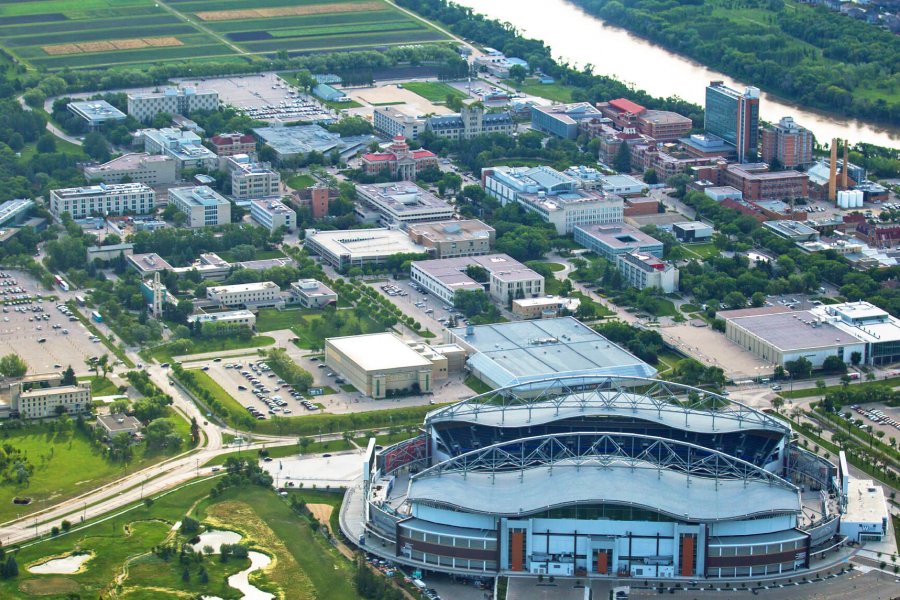 An aerial view of the University of Manitoba Fort Garry campus. 