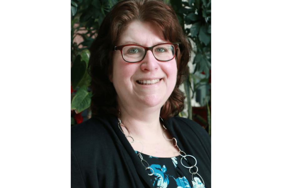 Danielle Lang's headshot.