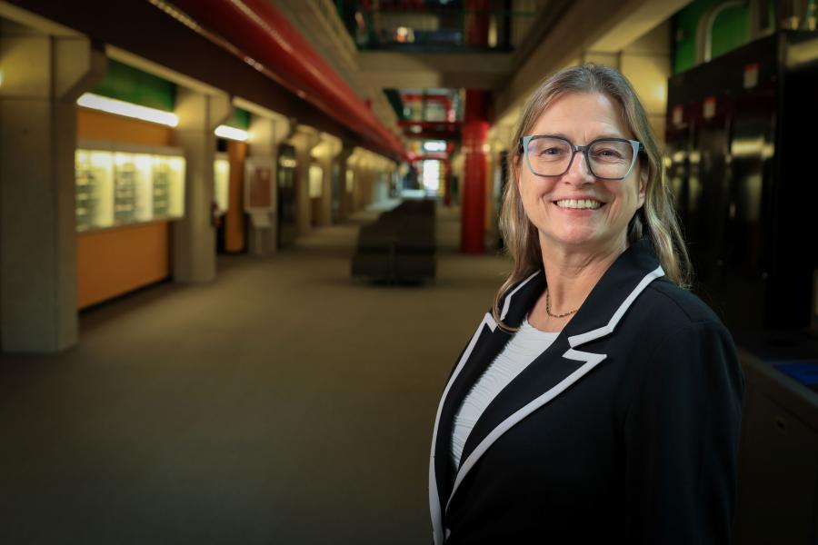 Annemieke Farenhorst