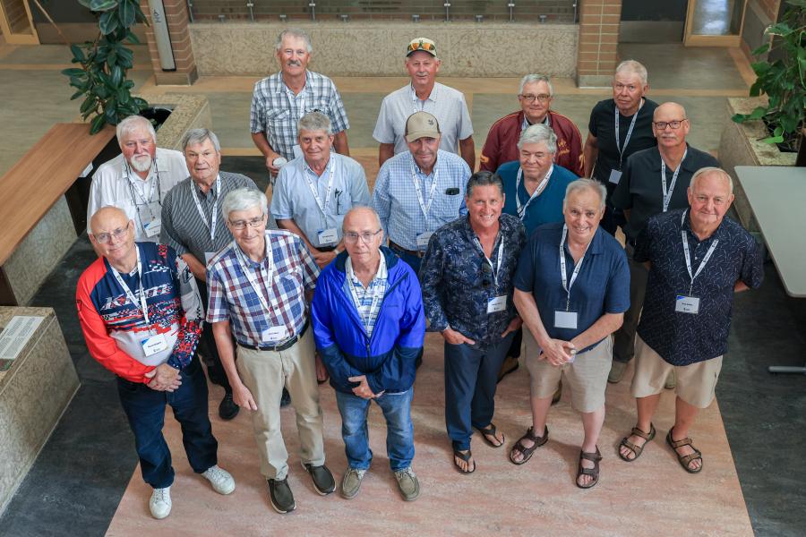 School of Agriculture Class of 1976 group photo