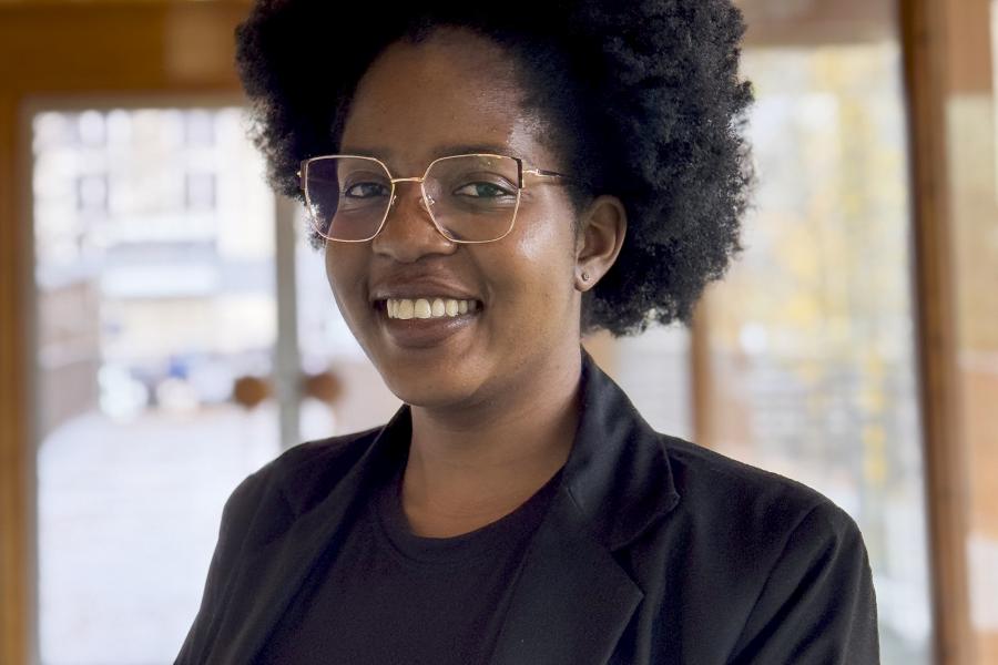 Headshot of Tawana Matizanadzo 